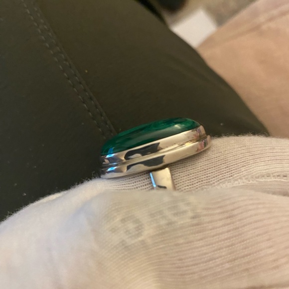 Ring - Picture 3 of 4